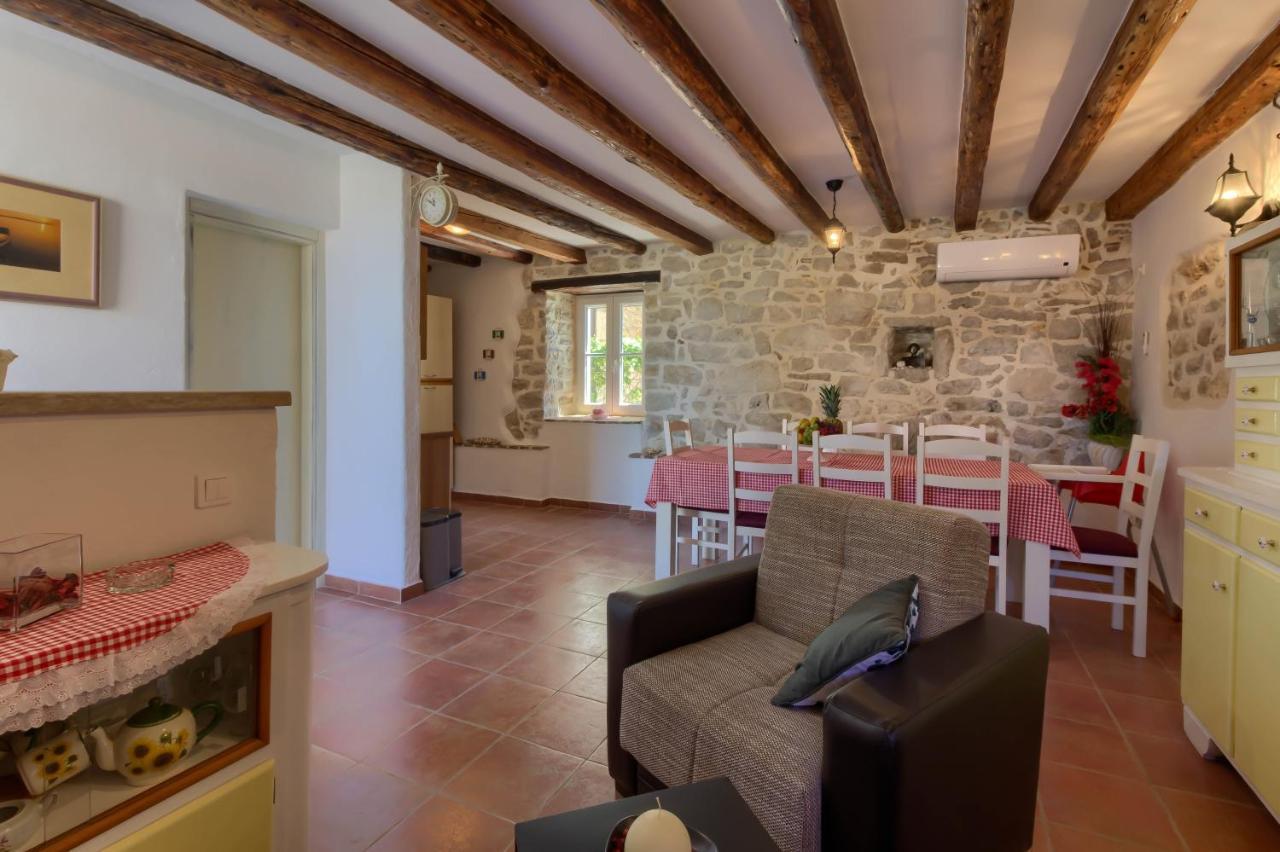 Cozy Zita With Private Pool Near Town Center * Poreč